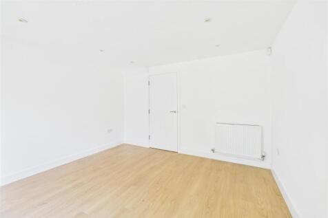 2 Whitefield Mews, Speedwell, Bristol BS5 7FJ | Fr