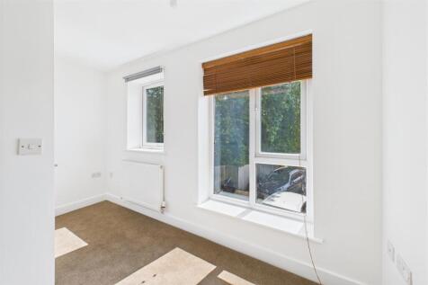 2 Whitefield Mews, Speedwell, Bristol BS5 7FJ | Fr