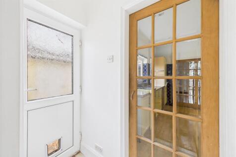 62 Charlton Road, Kingswood, Bristol BS15 1HB | Fr