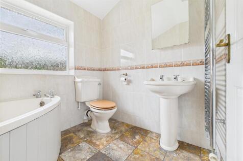 62 Charlton Road, Kingswood, Bristol BS15 1HB | Fr