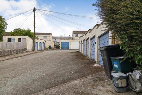Garages 9, 10, 12, 13, 18 - Mayflower Close Mayflo