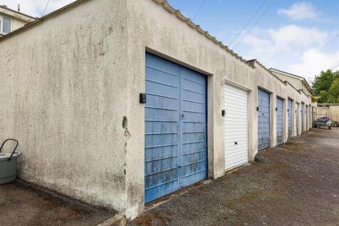 Garages 9, 10, 12, 13, 18 - Mayflower Close Mayflo