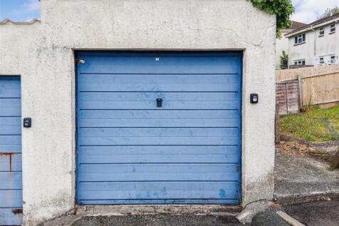 Garages 9, 10, 12, 13, 18 - Mayflower Close Mayflo