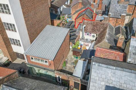 Flat 1, 2A Bull Lane, Westgate Street, Gloucester 