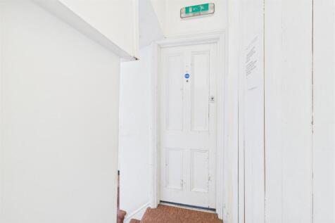 Flat 1, 2A Bull Lane, Westgate Street, Gloucester 