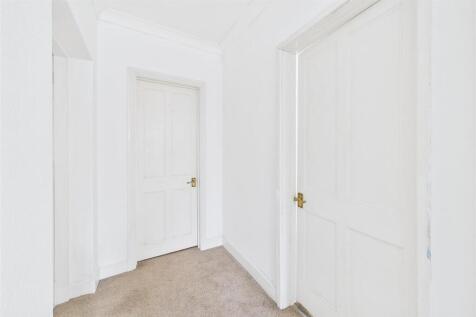 Top Floor Flat, 5 Pembroke Road Clifton, Bristol B
