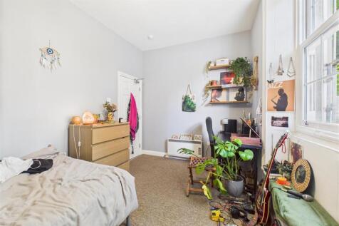 Basement Flat &#64; 54 St Pauls Road, Clifton, Bristol