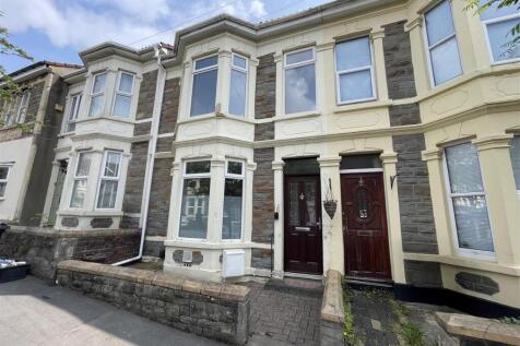 8 Kensington Road, St George, Bristol BS5 7NB | Fr