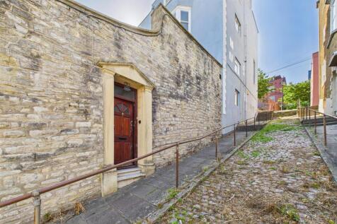 Garden Maisonette, 17 Somerset Street, Kingsdown, 
