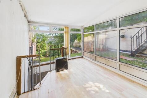 Garden Maisonette, 17 Somerset Street, Kingsdown, 
