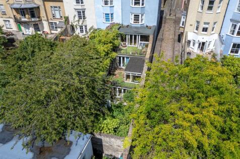 Garden Maisonette, 17 Somerset Street, Kingsdown, 