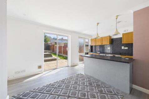 50 Kings Weston Avenue, Shirehampton, Bristol BS11