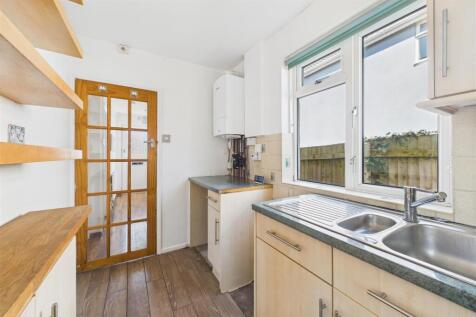 52 Kings Weston Avenue, Shirehampton, Bristol BS11