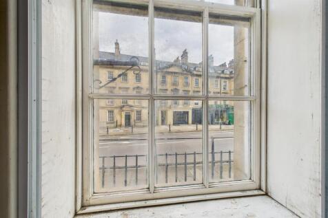 Flat 1, 2 Fountain Buildings, Walcot, Bath BA1 5DU