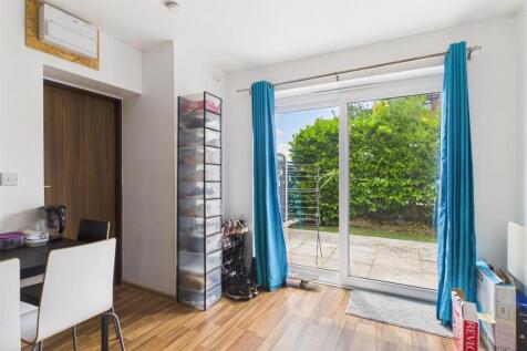 Flats 1 - 7, 227 Lodge Causeway, Fishponds, Bristo