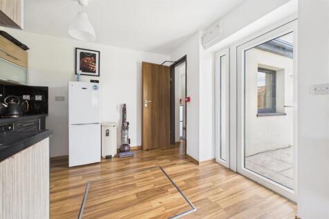 CFlats 1 - 7, 227 Lodge Causeway, Fishponds, Brist