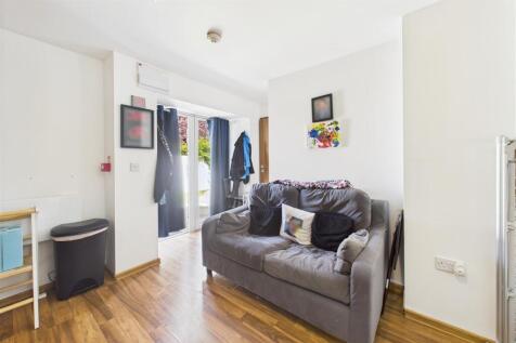 Flats 1 - 7, 227 Lodge Causeway, Fishponds, Bristo