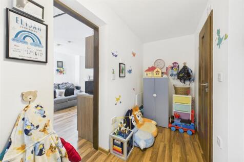 Flats 1 - 7, 227 Lodge Causeway, Fishponds, Bristo