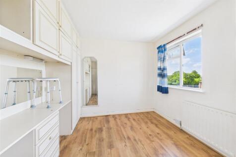44 Hillcrest Road, Nailsea, North Somerset BS48 2J