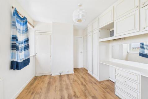 44 Hillcrest Road, Nailsea, North Somerset BS48 2J