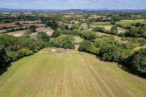 Fortitude, Birdlip Hill, Witcombe, Cheltenham GL3 