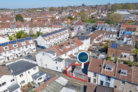 Building &#64; 182 Whitehall Road Redfield, Bristol, B