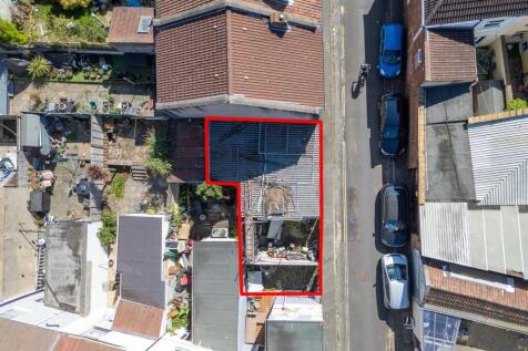 Building &#64; 182 Whitehall Road Redfield, Bristol, B