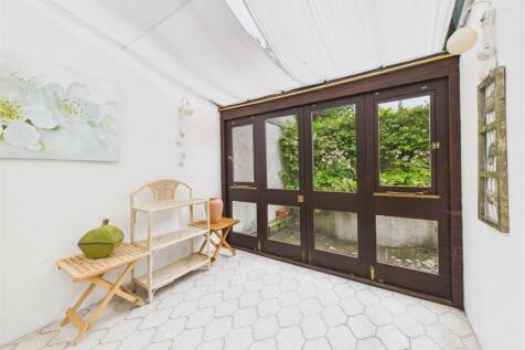 4 Thorndale Mews, Clifton, Bristol BS8 2HX | Freeh