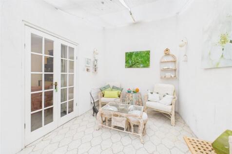 4 Thorndale Mews, Clifton, Bristol BS8 2HX | Freeh