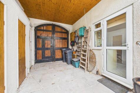 4 Thorndale Mews, Clifton, Bristol BS8 2HX | Freeh