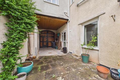 4 Thorndale Mews, Clifton, Bristol BS8 2HX | Freeh