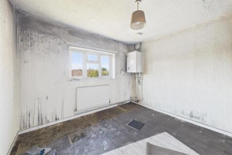 2 - 4 Parsons Avenue, Stoke Gifford, Bristol BS34 