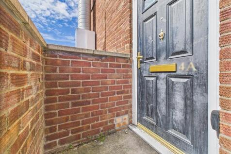 2 - 4 Parsons Avenue, Stoke Gifford, Bristol BS34 