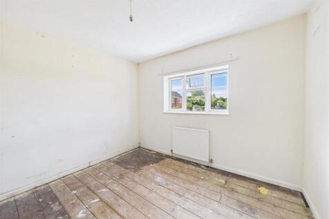 2 - 4 Parsons Avenue, Stoke Gifford, Bristol BS34 
