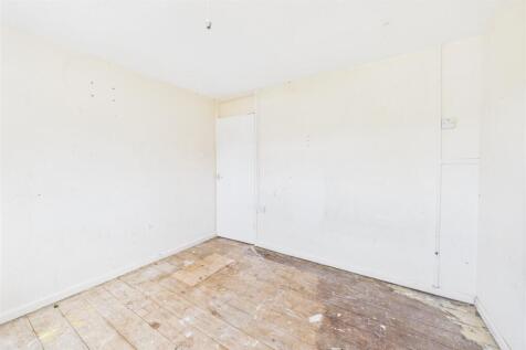 2 - 4 Parsons Avenue, Stoke Gifford, Bristol BS34 