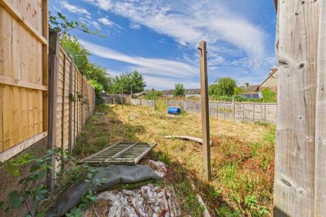 2 - 4 Parsons Avenue, Stoke Gifford, Bristol BS34 