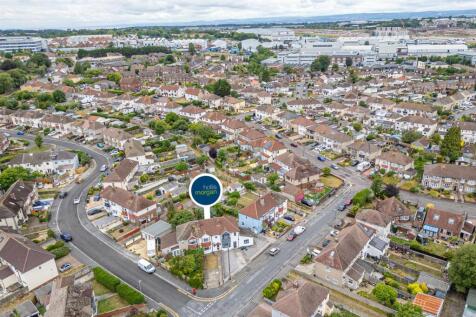 10 Warren Road, Filton, Bristol BS34 7EH | Freehol