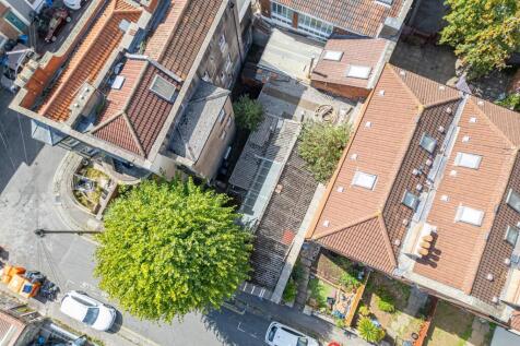 3A Richmond Road, Montpelier, Bristol BS6 5EN | Fr
