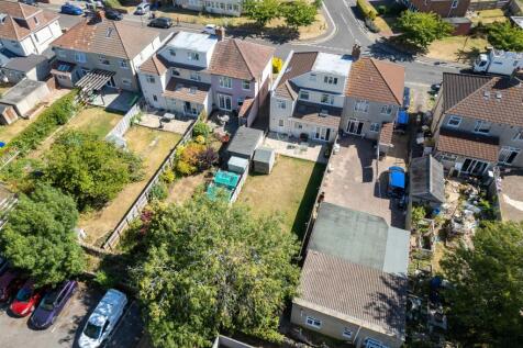 46 Frome Valley Road, Frenchay, Bristol BS16 1HE |