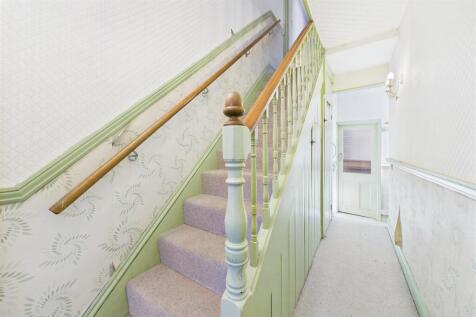 230 Coronation Road, Southville, Bristol BS3 1RL |
