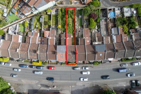 230 Coronation Road, Southville, Bristol BS3 1RL |