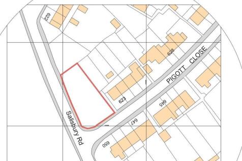 Land at the corner of Pigott Close &amp; Salisbury Roa