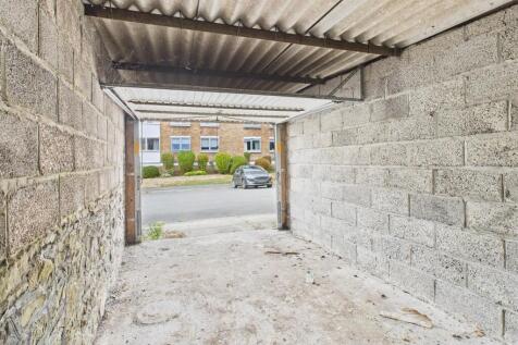 Garage &#64; Rockleaze Avenue, Sneyd Park, Bristol, BS