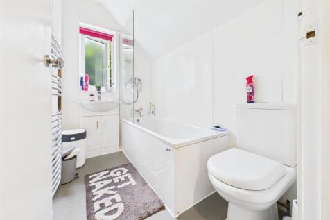 3 Home Farm, Shaplands, Stoke Bishop, Bristol BS9 
