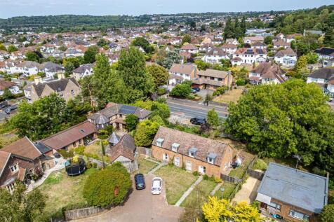 3 Home Farm, Shaplands, Stoke Bishop, Bristol BS9 