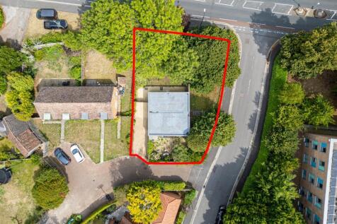 1A Shaplands, Stoke Bishop, Bristol BS9 1AY | A Fr