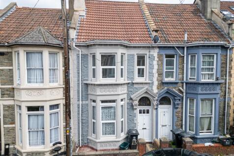 13 Wellington Avenue Montpelier, Bristol BS6 5HP |