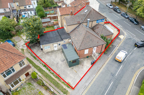 211 Soundwell Road, Kingswood, Bristol BS15 1PT | 