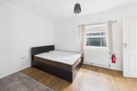 211 Soundwell Road, Kingswood, Bristol BS15 1PT | 