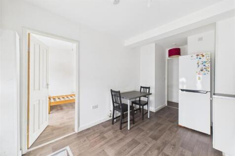 211 Soundwell Road, Kingswood, Bristol BS15 1PT | 
